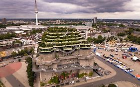 REVERB by Hard Rock Hamburg